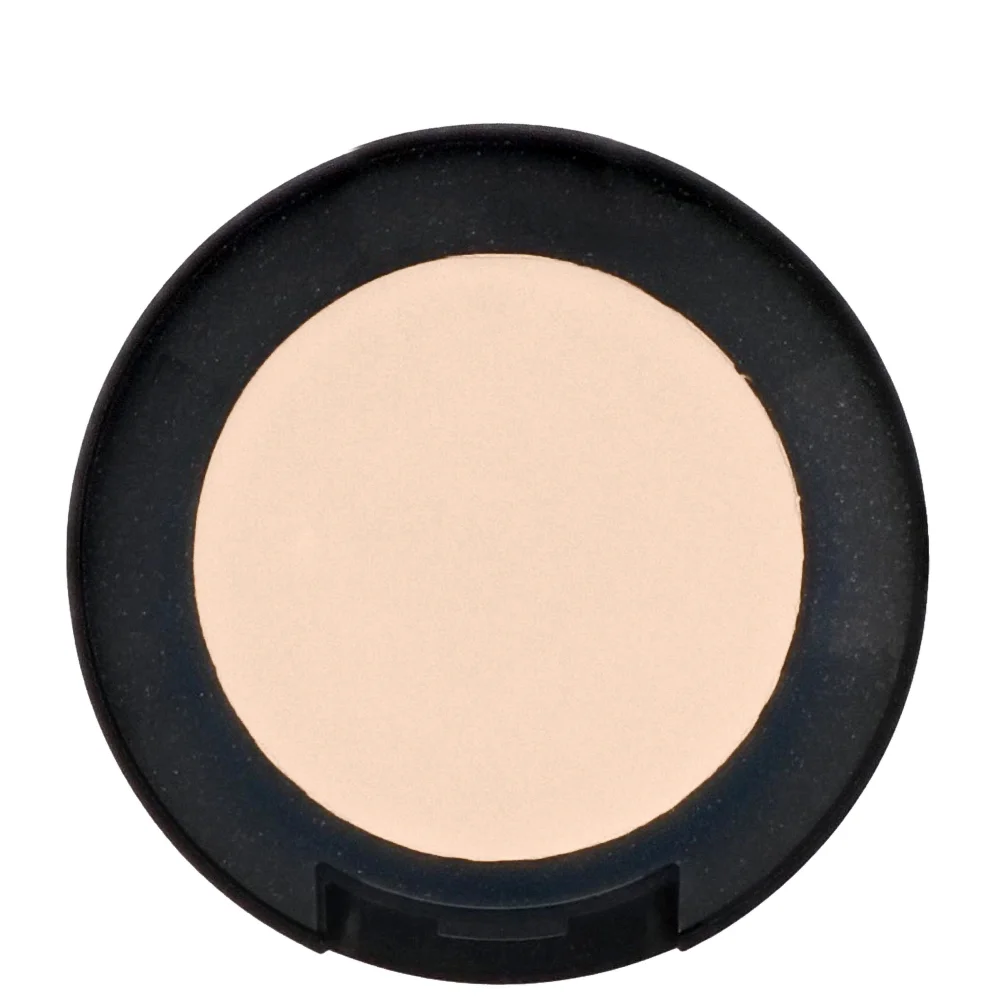 M.A.C Studio Finish SPF35 Concealer NC15 7g Image 1