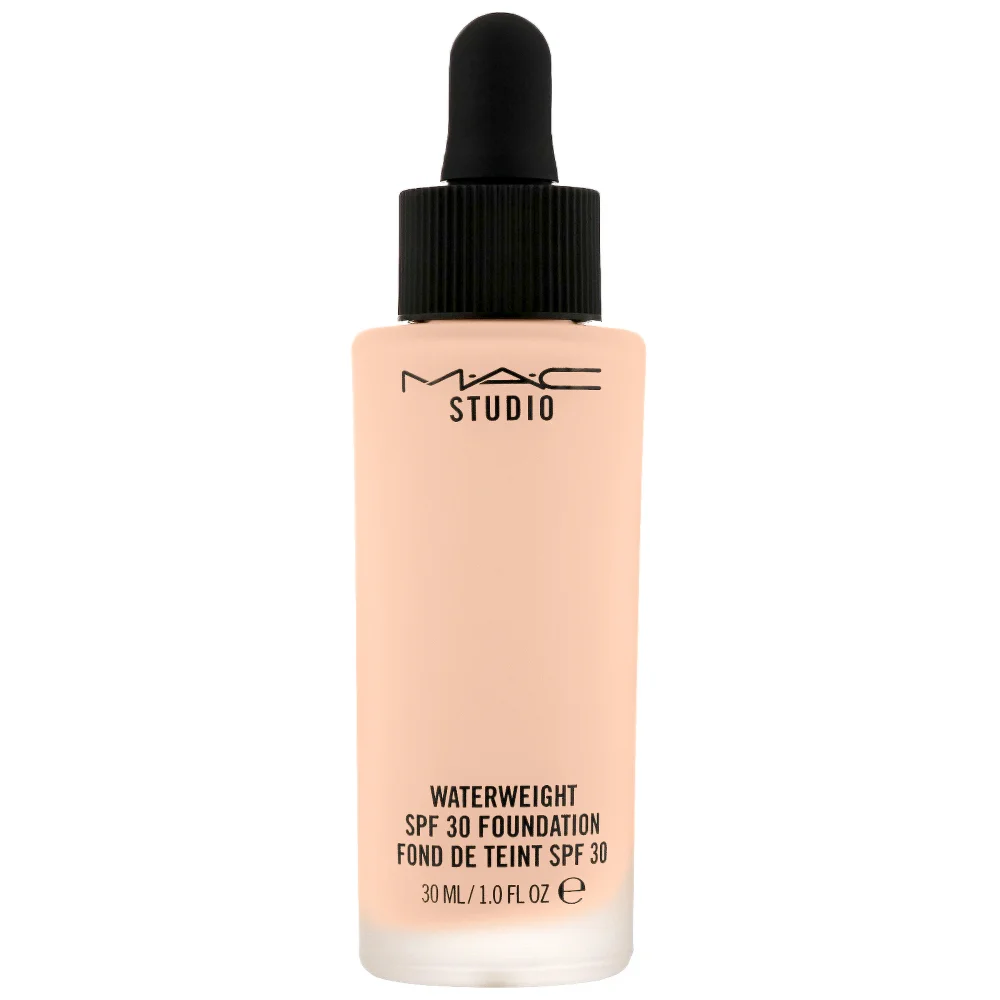 M.A.C Studio Waterweight SPF30 Foundation NC15 30ml Image 1
