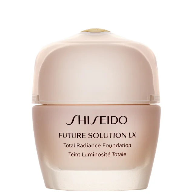 Shiseido Future Solution LX Total Radiance Foundation SPF15 30ml / 1 oz.