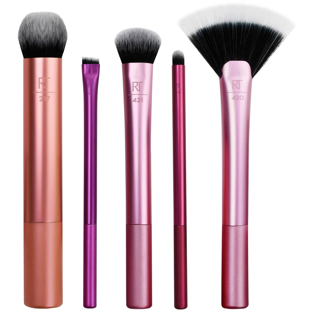 Real Techniques Gifts and Sets Artists Essentials Image 1