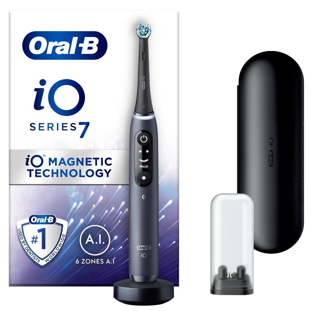 Oral-B iO 7 - Black Electric Toothbrush Image 1
