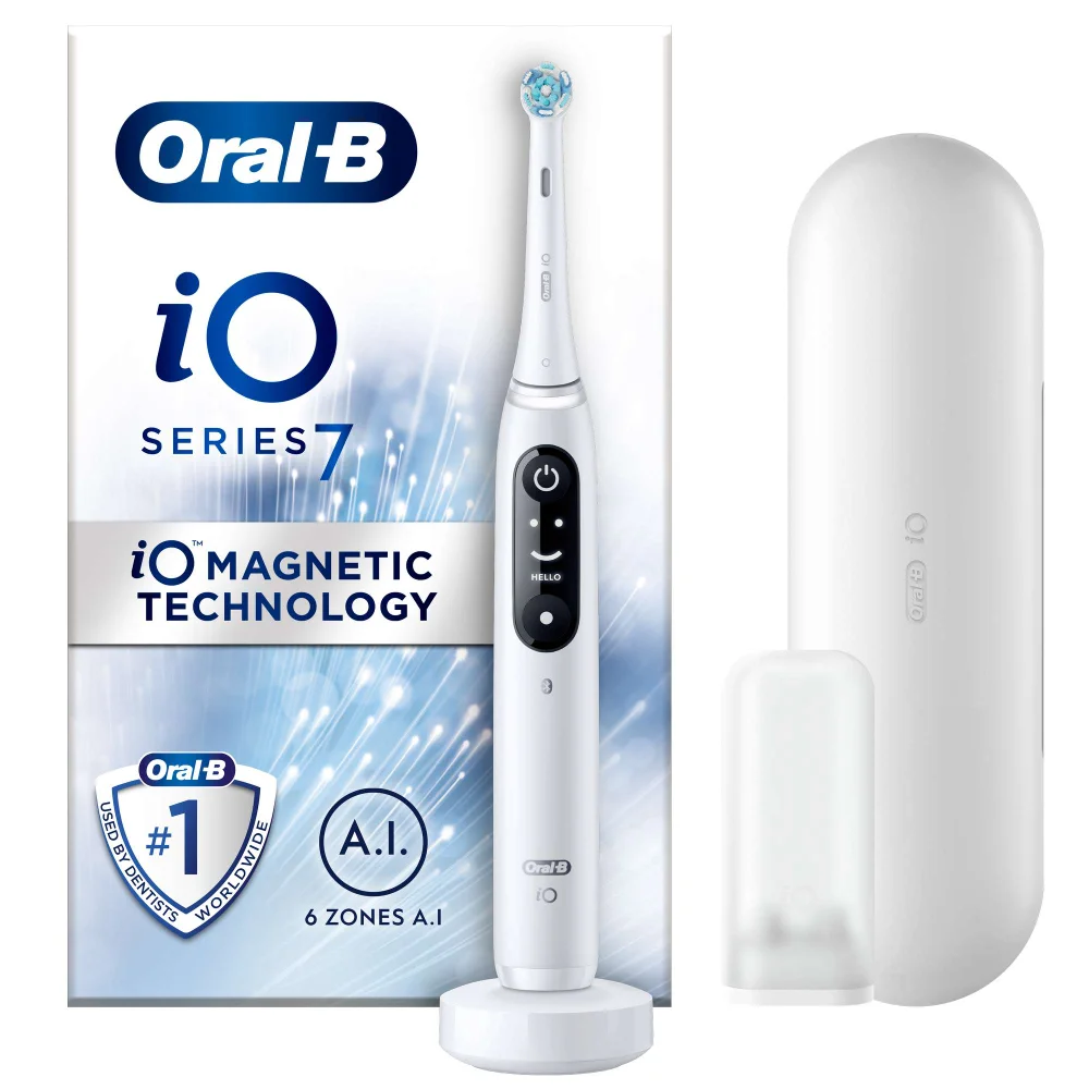 Oral-B iO 7 - White Electric Toothbrush Image 1