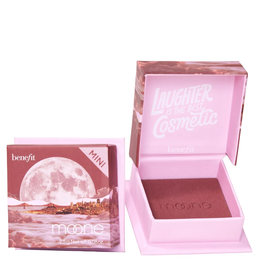 benefit WANDERful World Blush Mini Moone Rich Berry Blush 2.5g Image 1
