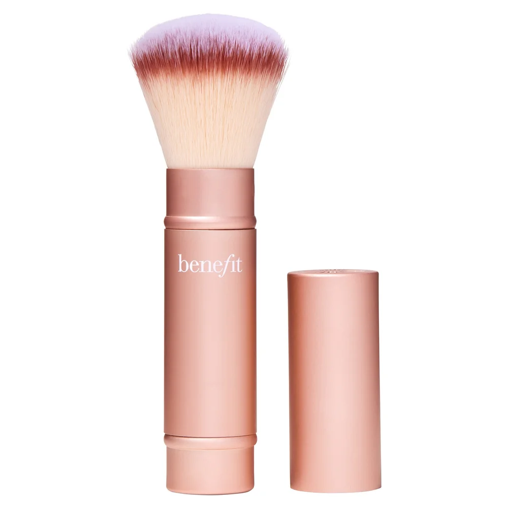 benefit Tools & Brushes Retractable Blush, Bronzer & Highlighter Brush Image 1
