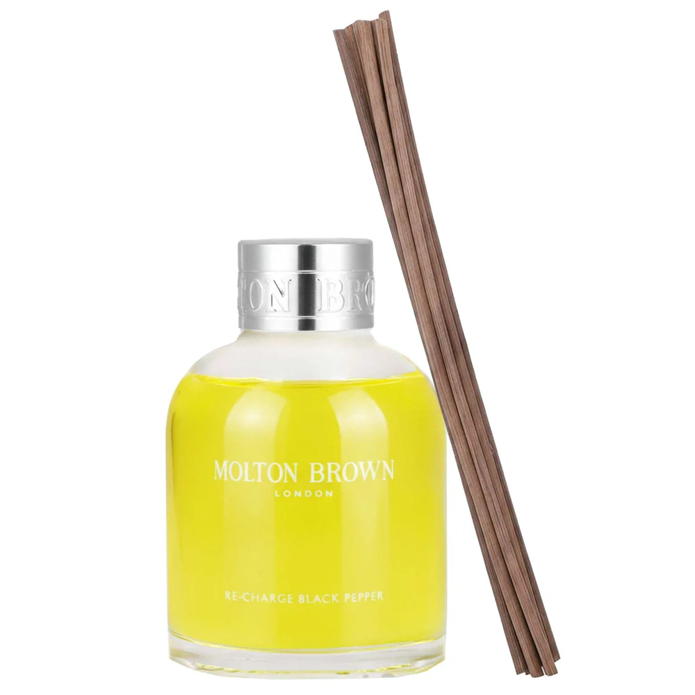 Molton Brown Re-Charge Black Pepper Aroma Reeds 150ml Image 1