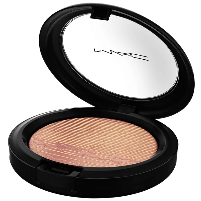 M.A.C Extra Dimension Skinfinish Superb 9g