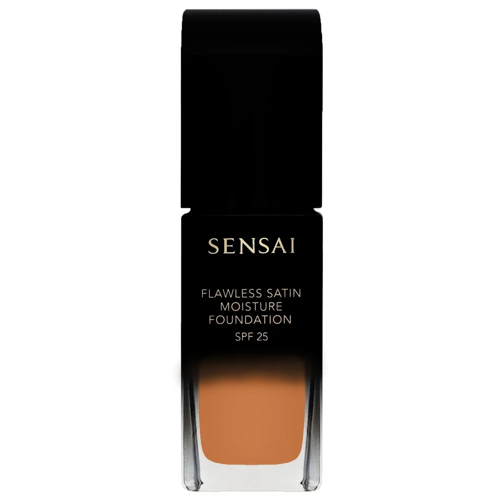 SENSAI Flawless Satin Moisture Foundation SPF25 FS204.5 Warm Beige 30ml Image 1