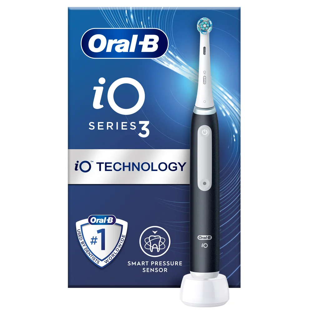 Oral-B iO 3 Black Electric Toothbrush Image 1