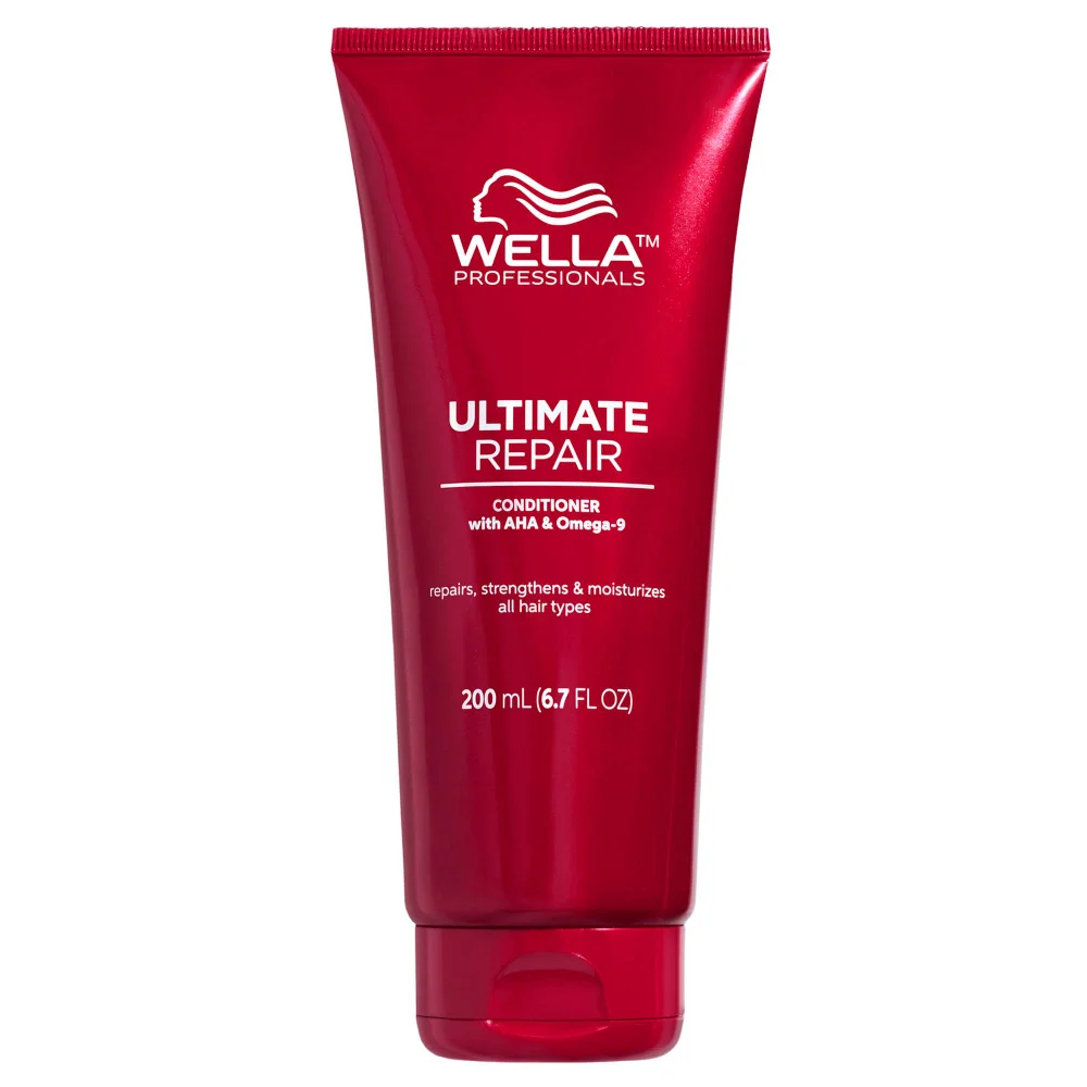 Wella Ultimate Repair Conditioner for All Types of Hair Damage 200ml Image 1
