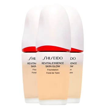 Shiseido Revitalessence Skin Glow Foundation SPF30 30ml