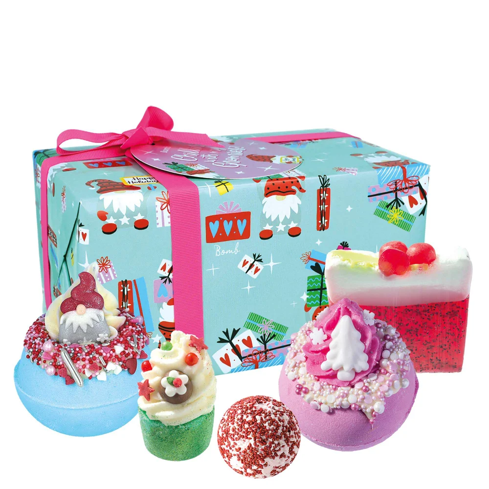 Bomb Cosmetics Gift Packs Chillin' With My Gnomies Image 1
