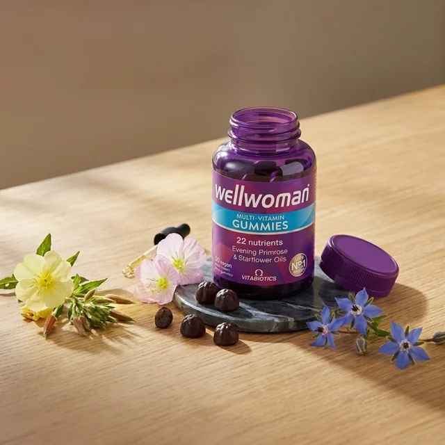 Vitabiotics Wellwoman Multi-Vitamin Natural Berry Flavour Vegan Gummies x 60