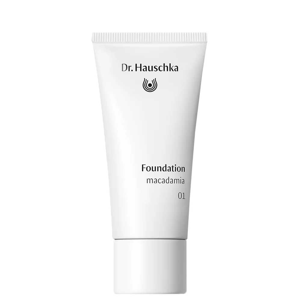 Dr. Hauschka Foundation 01 Macadamia 30ml Image 1