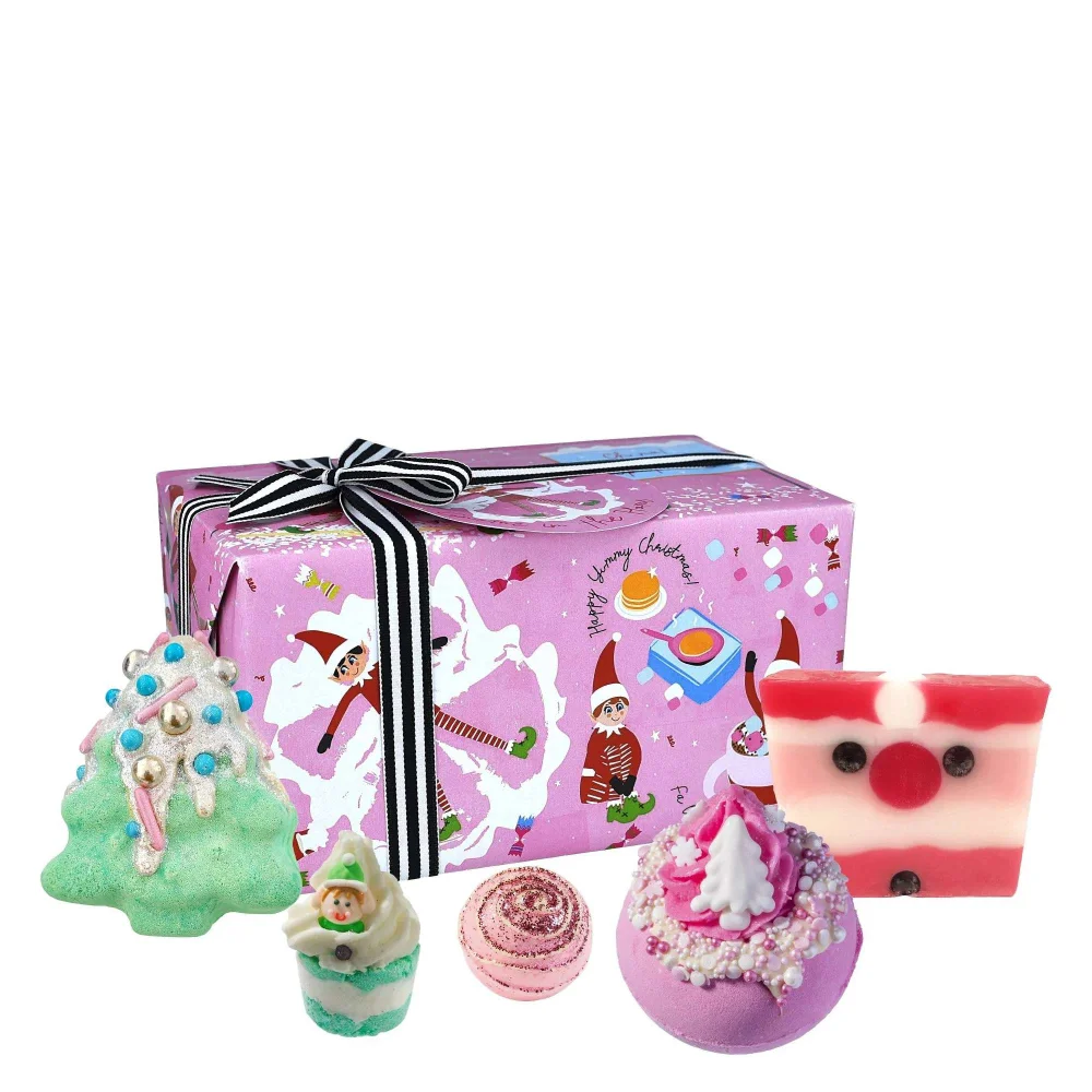 Bomb Cosmetics Gift Packs Up To Snow Good Image 1
