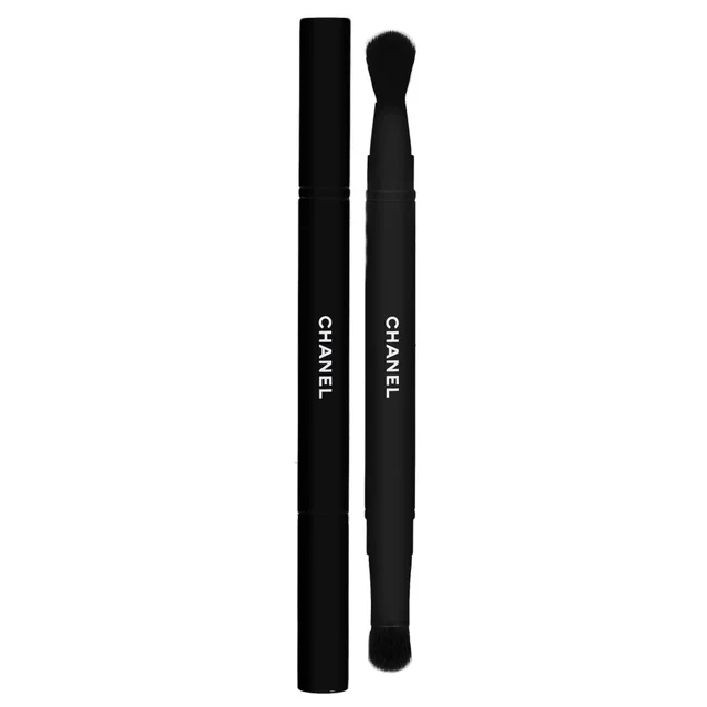 Chanel Dual–Ended Eyeshadow Brush N°200