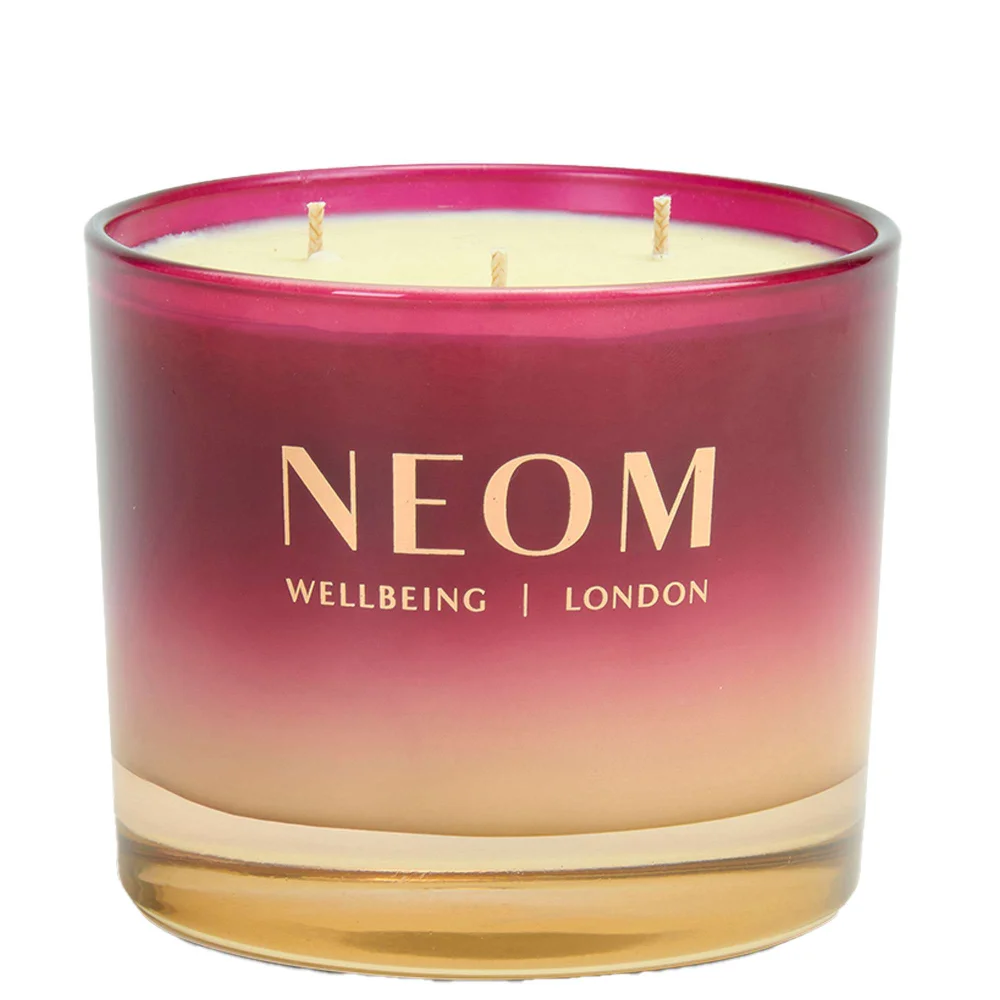 Neom Wellbeing London Christmas Wish 3 Wick Candle 420g Image 1
