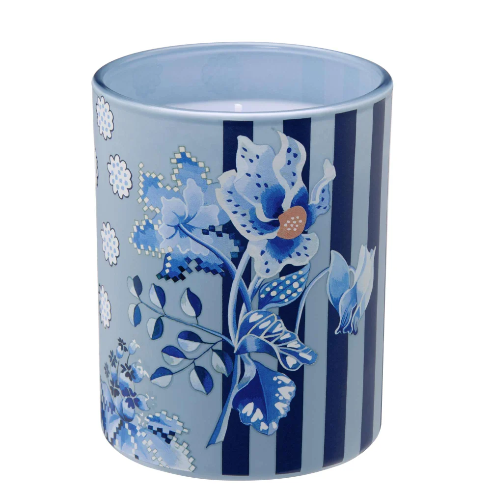 Cath Kidston Home Fragrance A Breath of Fresh Air Candle 220g Image 1