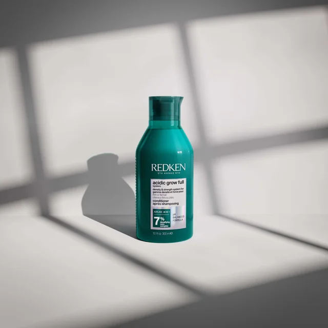 Redken Acidic Growth Full System Densifying Conditioner for Thin Hair, Strengthens & Thickens 300ml