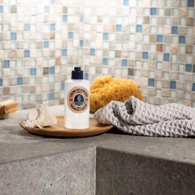 L'OCCITANE Shea Butter Body Shower Cream 250ml